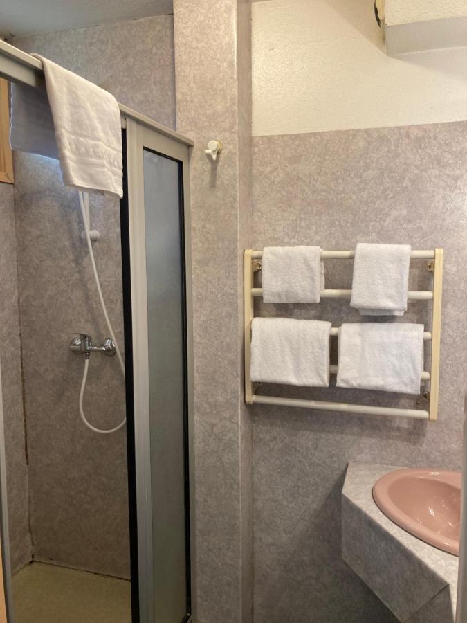 Le Puy-en-Velay Relais Du Val Vert מראה חיצוני תמונה