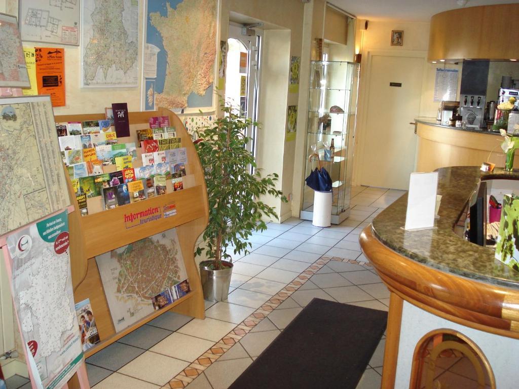 Le Puy-en-Velay Relais Du Val Vert מראה חיצוני תמונה