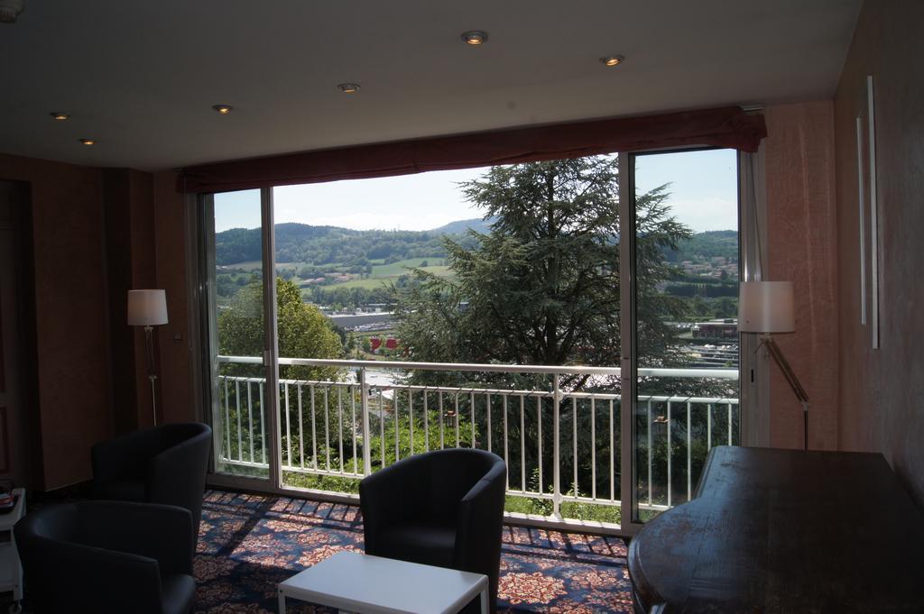 Le Puy-en-Velay Relais Du Val Vert מראה חיצוני תמונה
