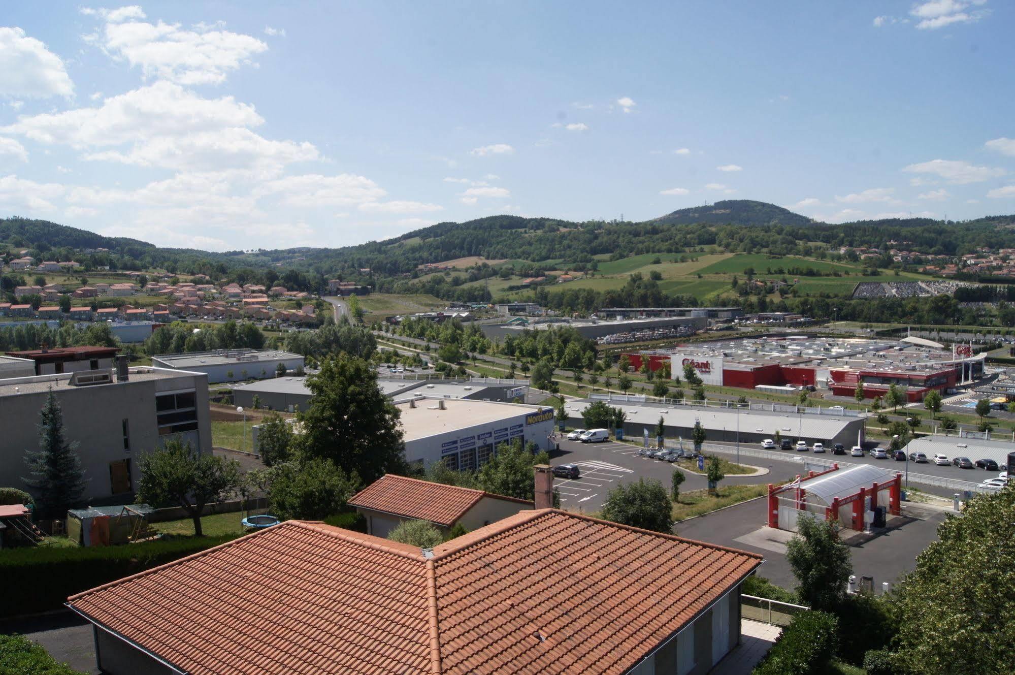 Le Puy-en-Velay Relais Du Val Vert מראה חיצוני תמונה